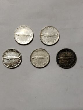 Canadian 1967 10 Cents Commemorative Coin - Silver